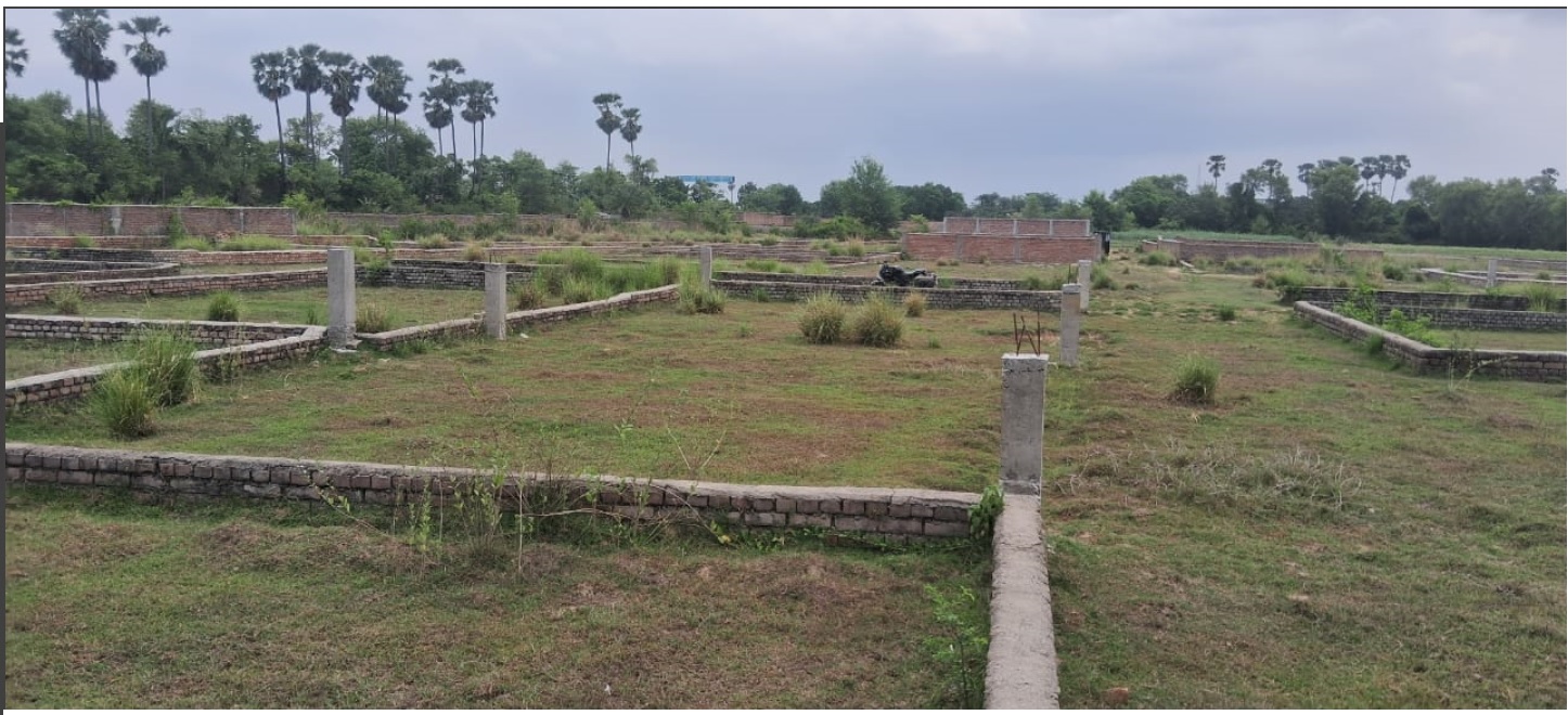 भागलपुर जगदीशपुर सदर दाउदवाट में मुख्य सड़क किनारे प्लॉट ₹16 लाख प्रति कट्ठा में बिक्री हेतु उपलब्ध