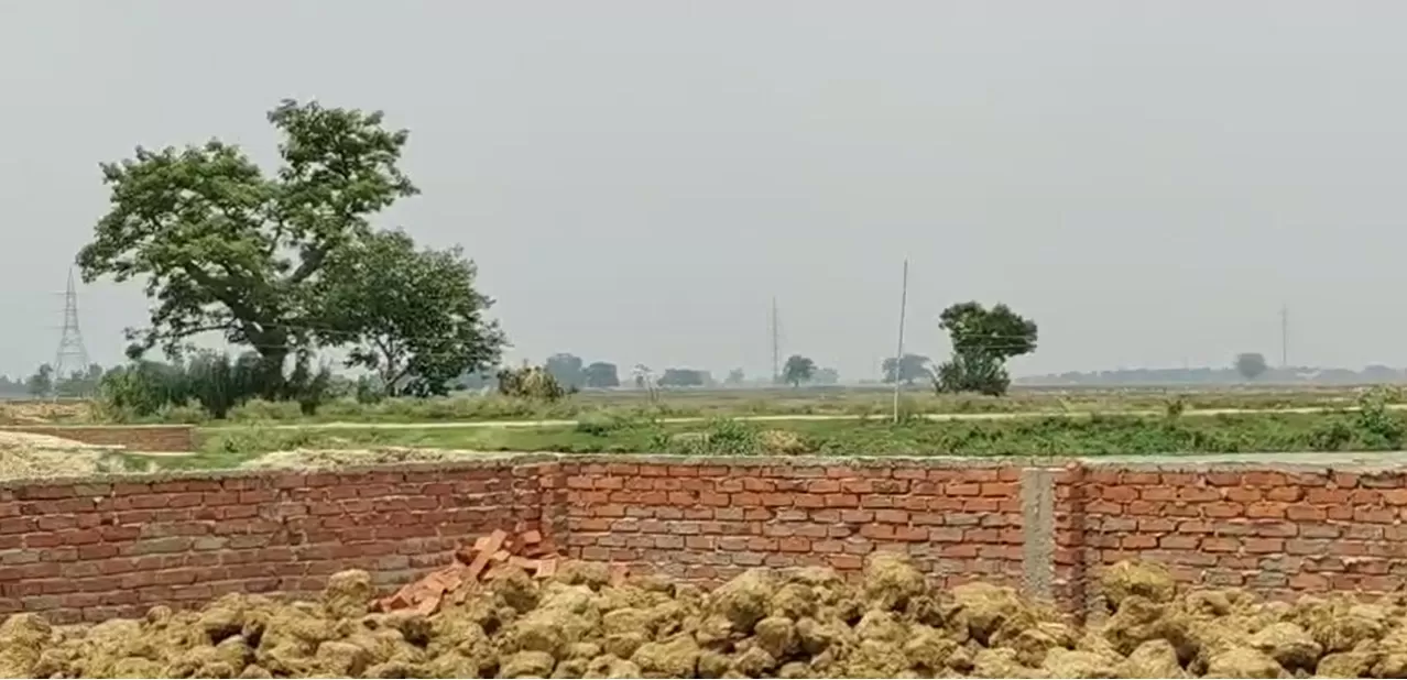 भोजपुर आरा के ज़ीरो माइल मेडिकल कॉलेज के पास आवासीय ज़मीन सिर्फ  ₹16 लाख में  1.5625 डिसमिल का शानदार प्लॉट